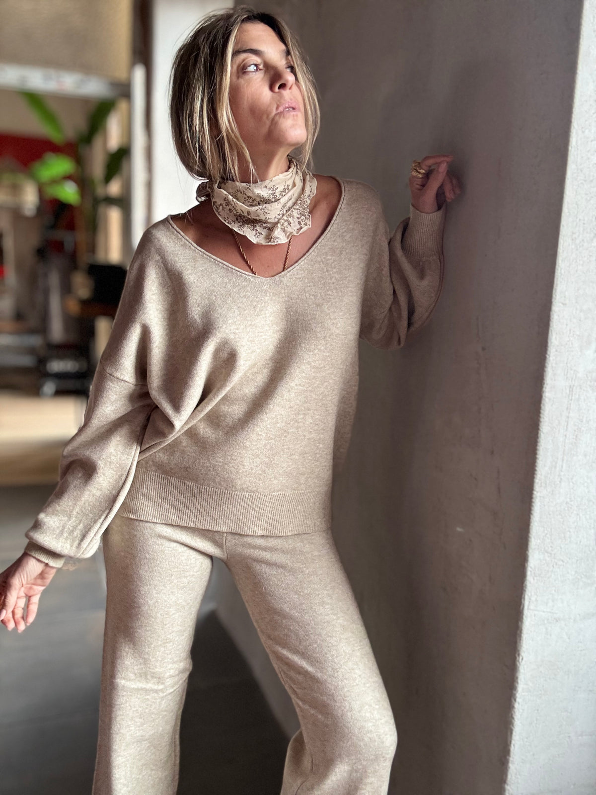 Crema | Conjunto Camisola e calças