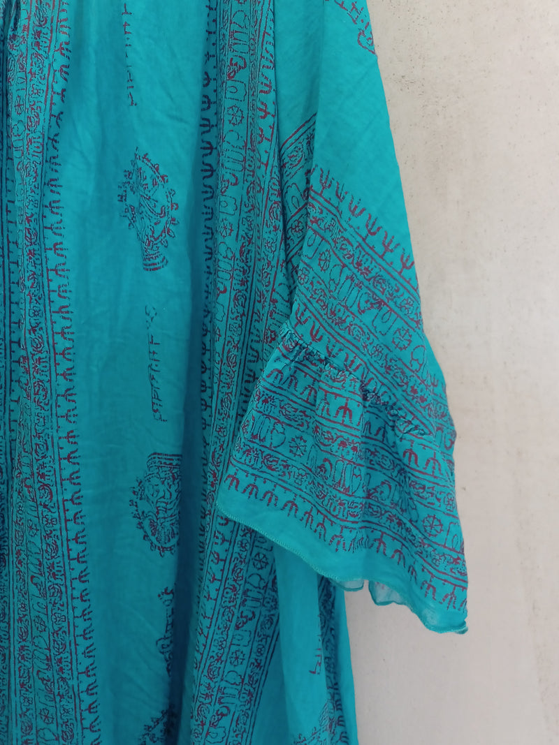 Mantra | Oversize  vestido