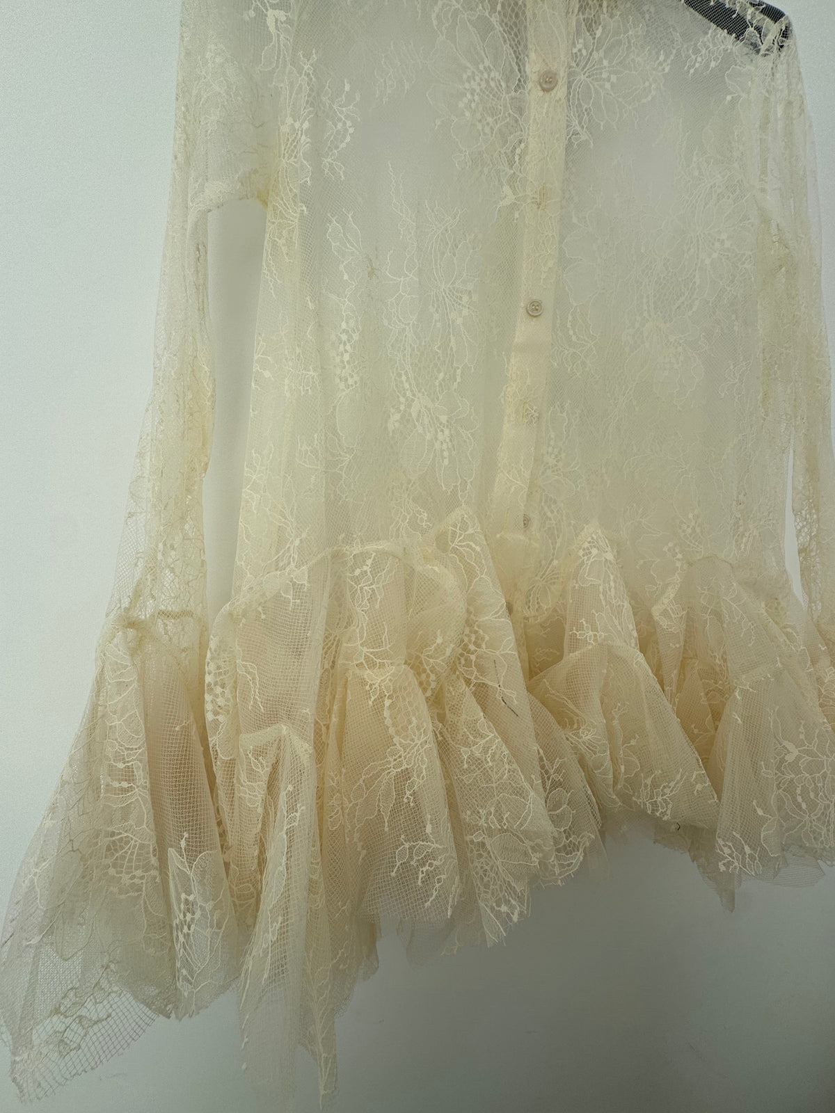 Lace Me | camisa folhos
