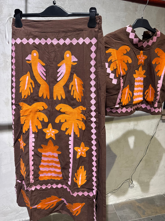 Brownie | Conjunto top e saia