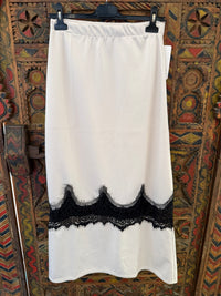 Luna | Conjunto camisola e saia
