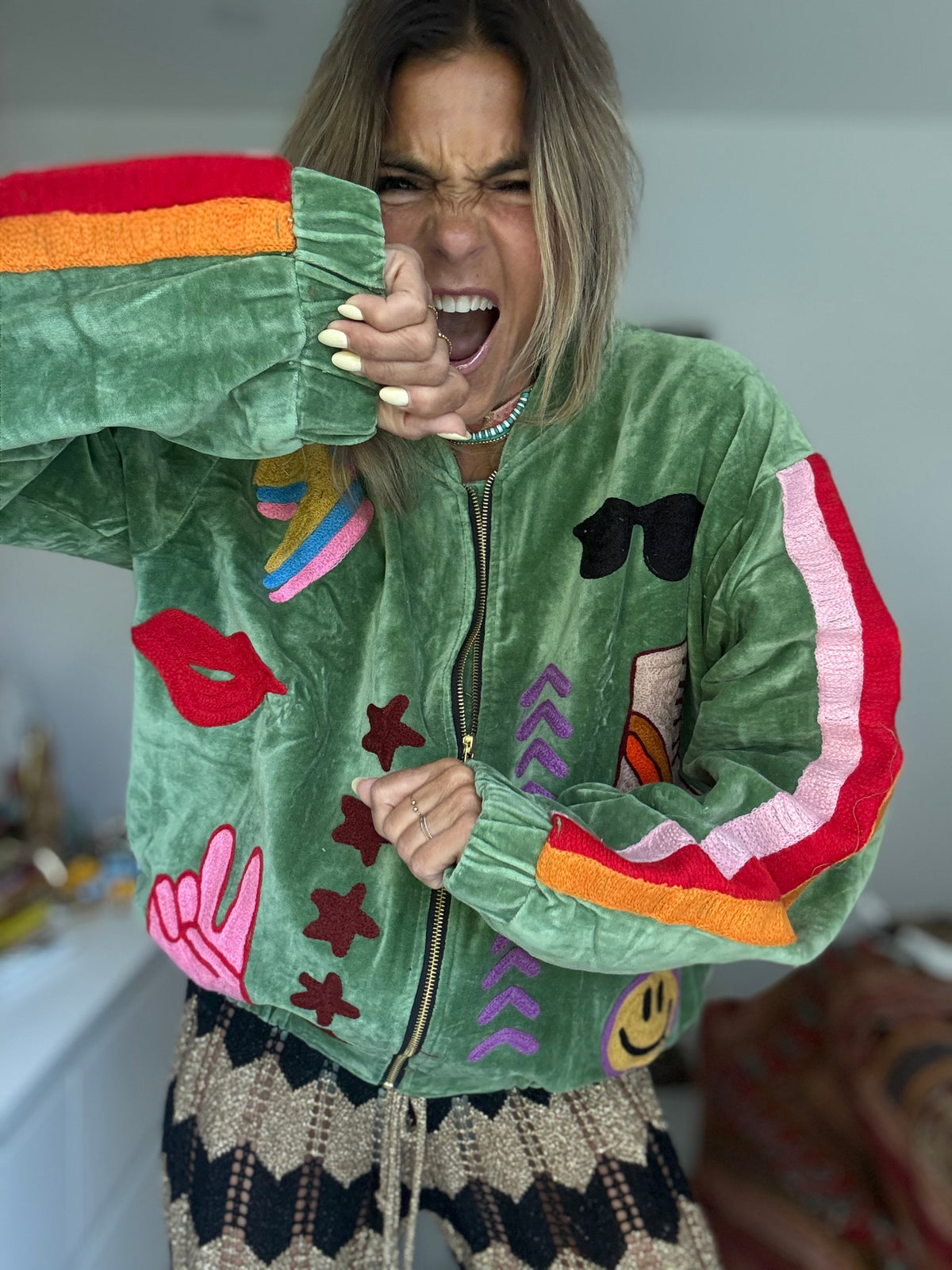 TOUT - Lola Bomber Veludo Verde