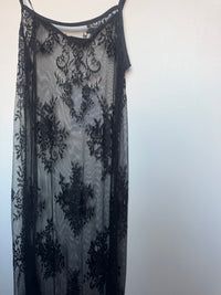 Renda básico  | Vestido