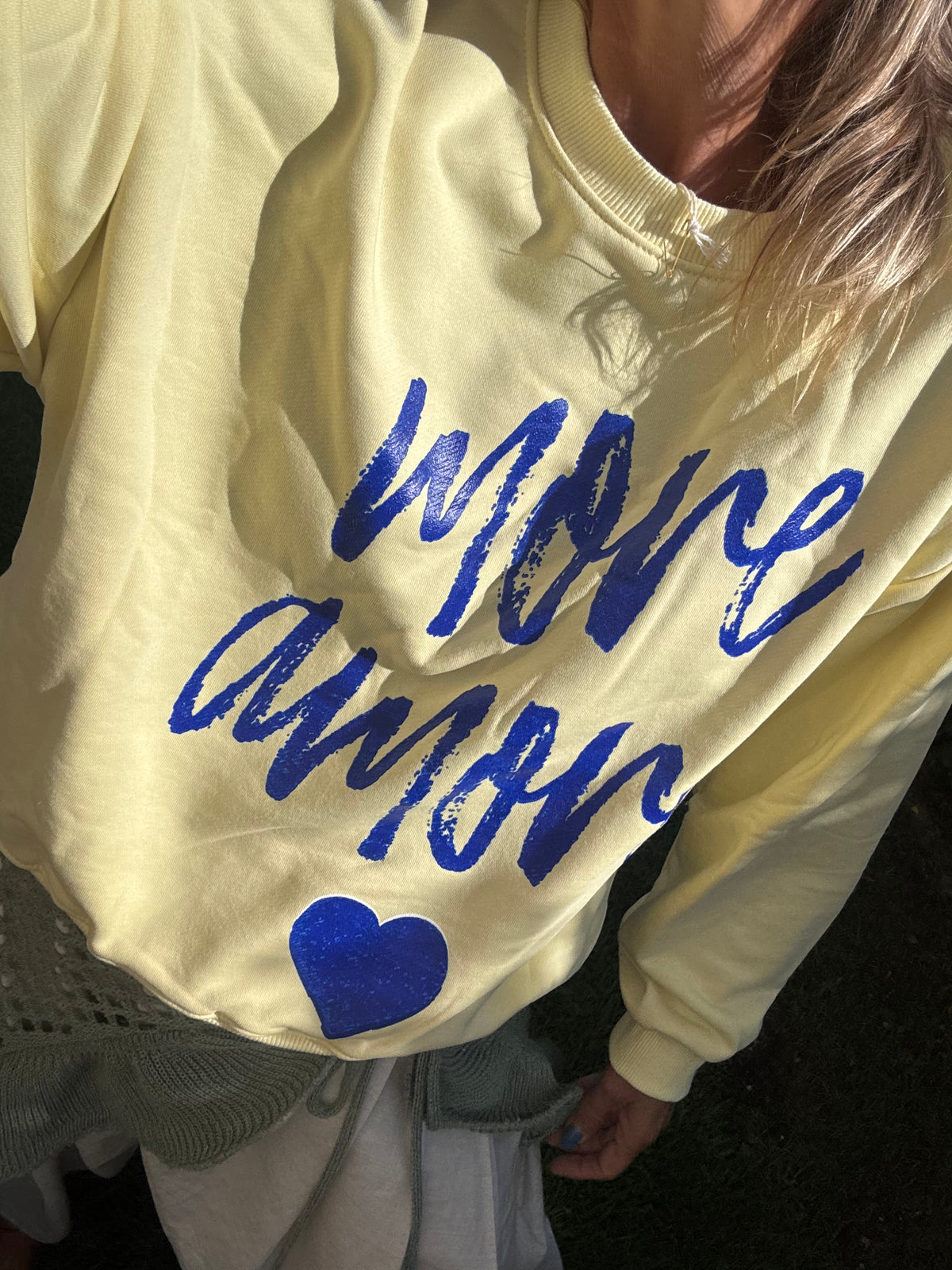 More amore| sweat