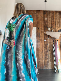 LA | Kimono