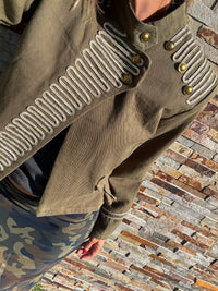 Chapter | casaco militar