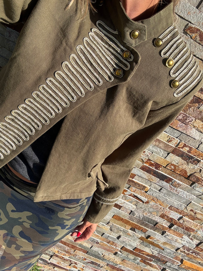 Chapter | casaco militar