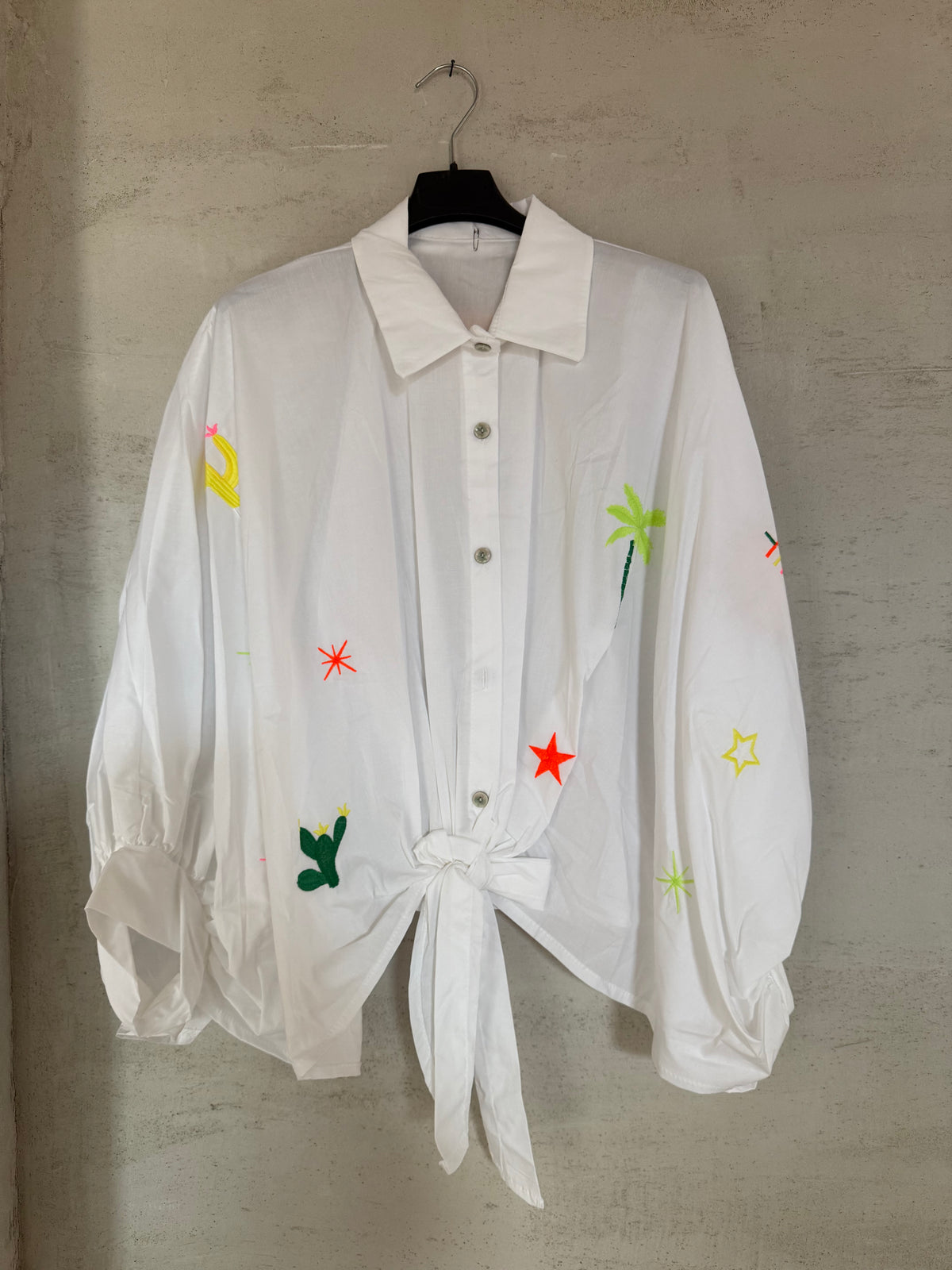 Tropicalia | Tunica