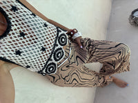 Crochet B&W | Top