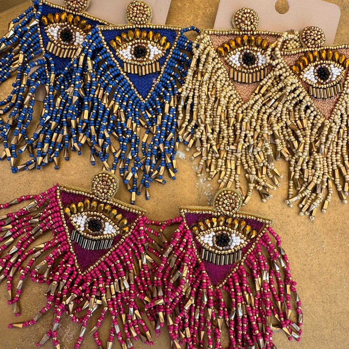 Eye beads | brincos