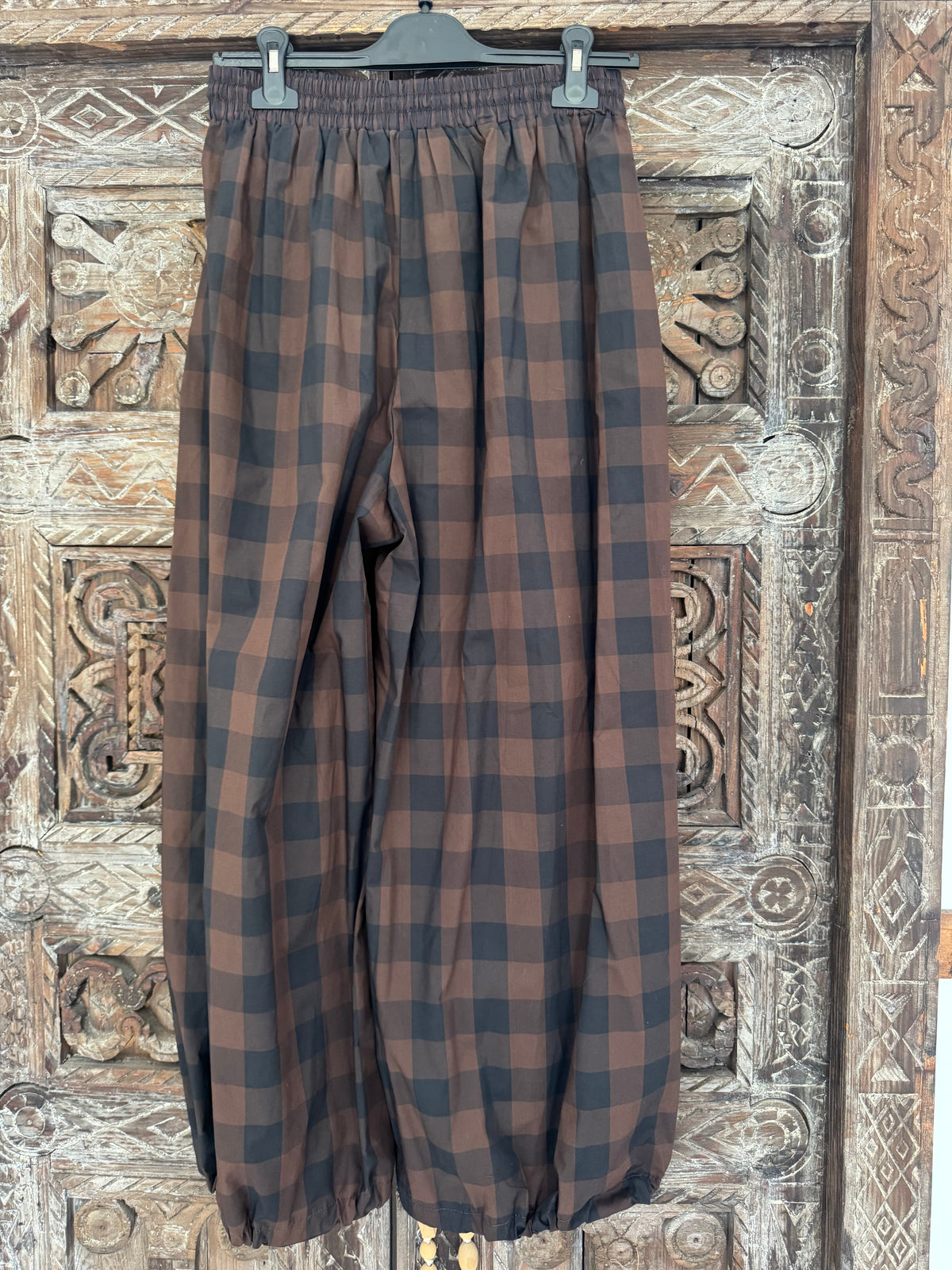 Milão |  camisa e calças