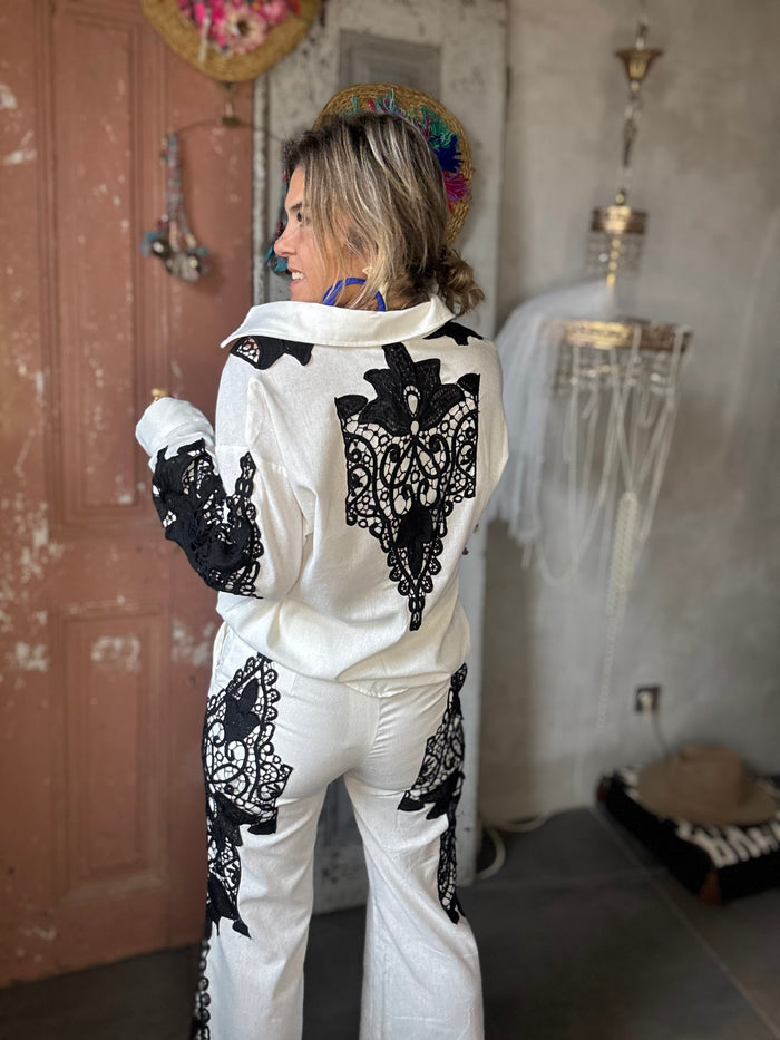 Sevilha Flor | Calças e Camisa