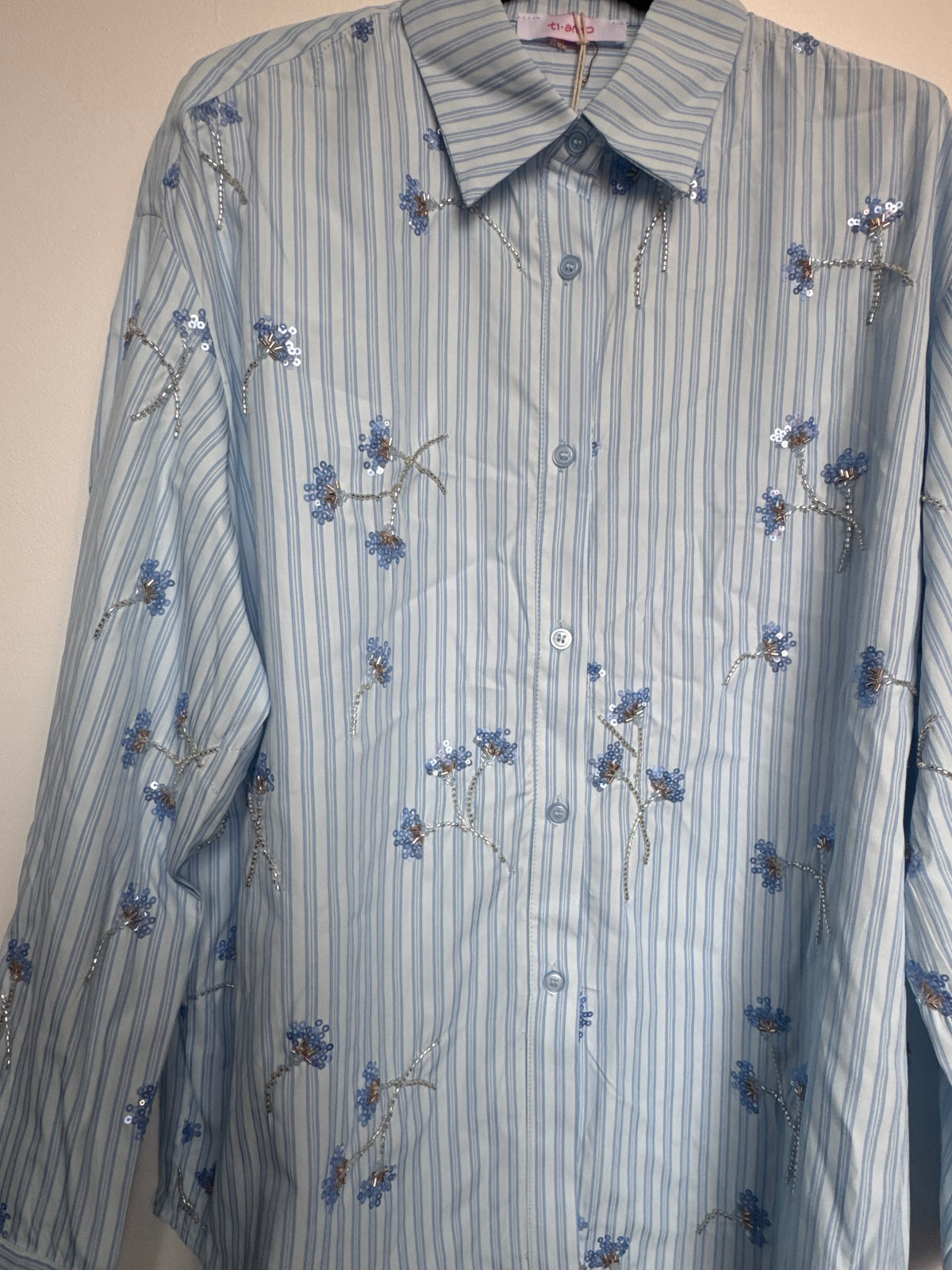 Éden |camisa e calças