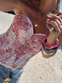 Pink Flowers |  top corpete