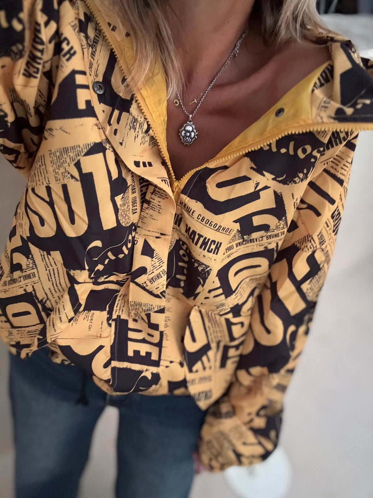 Words | hoodie impermeável