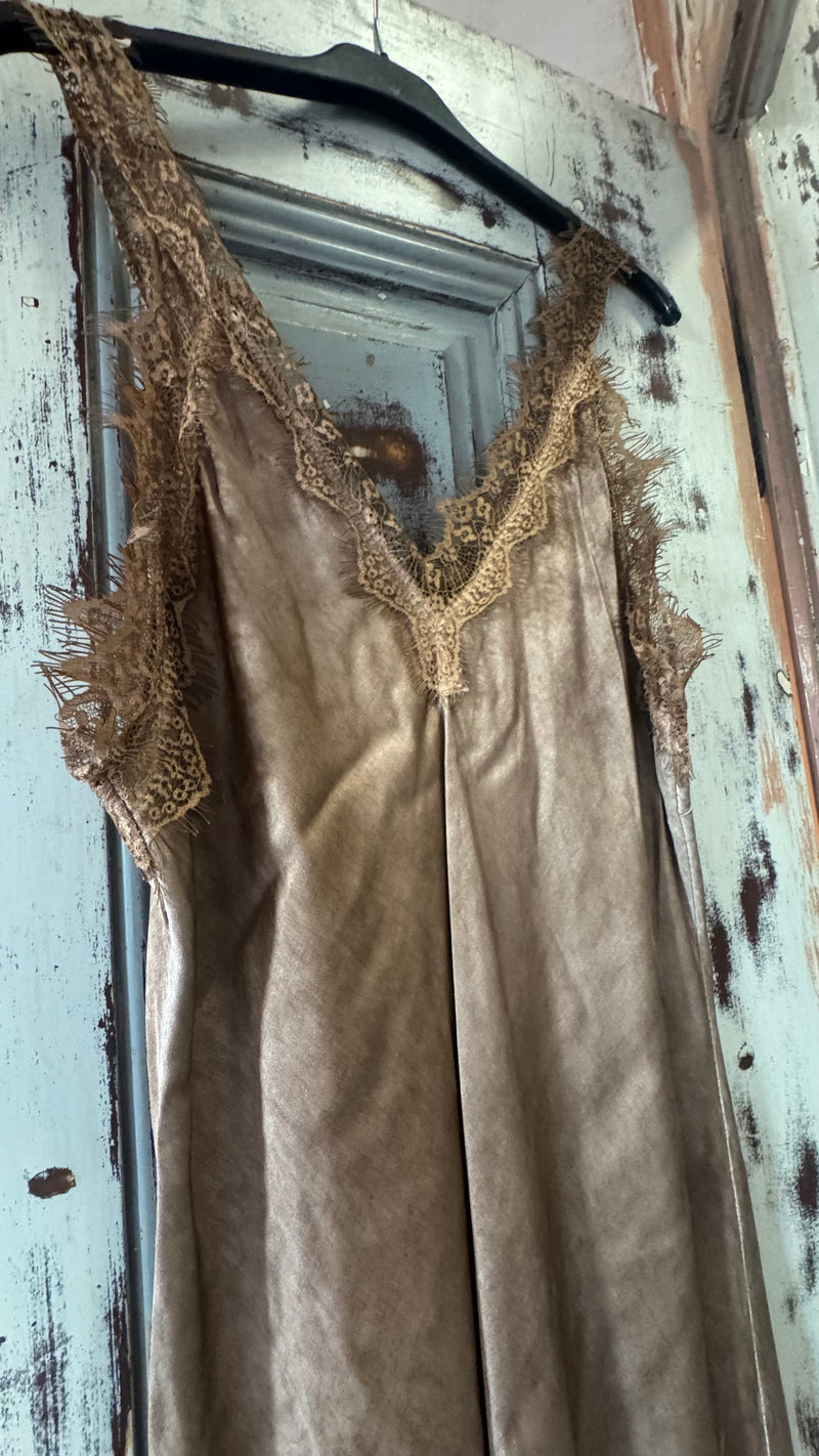 Beauty Lace | Vestido