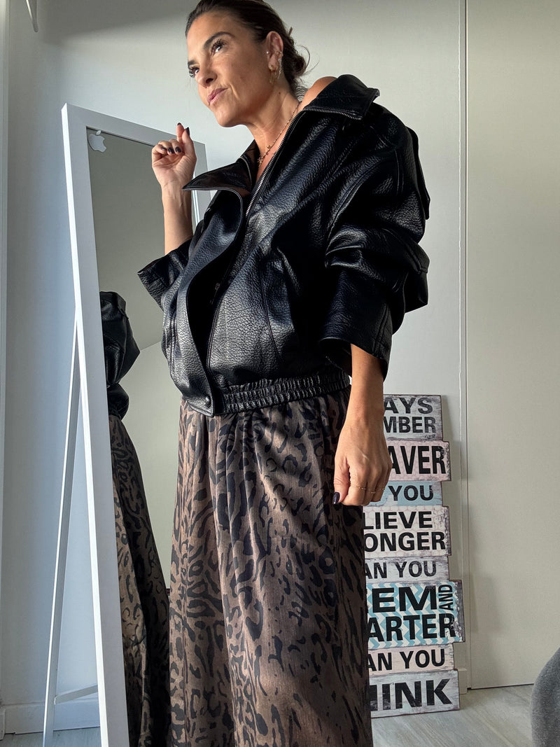All In black | Casaco Bomber