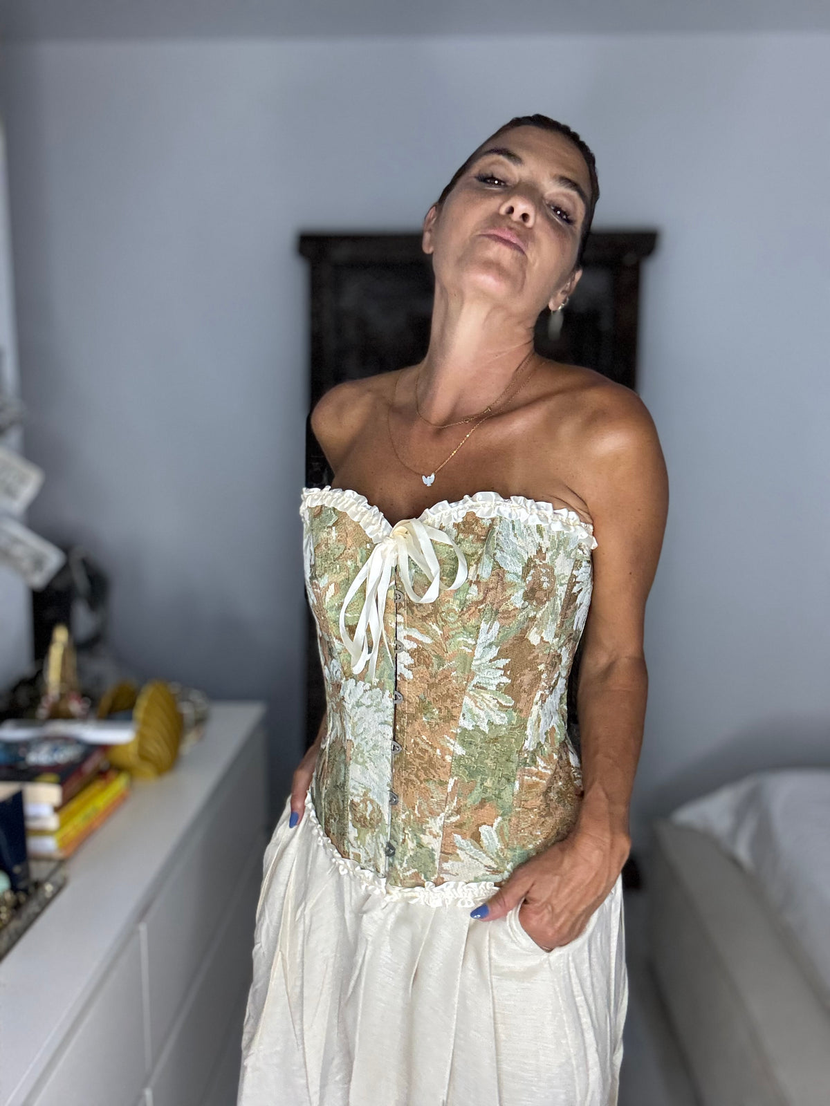 Nude folhos |  top corpete