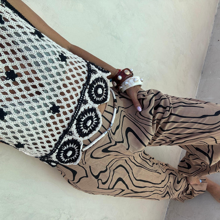 Crochet B&W | Top