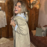 TE protege | Capa de Chuva