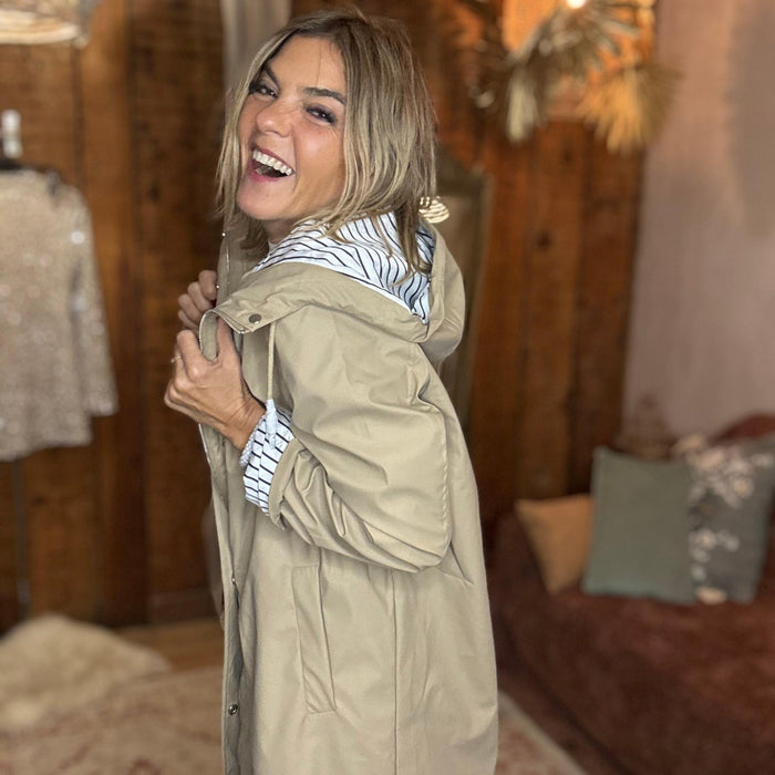 TE protege | Capa de Chuva