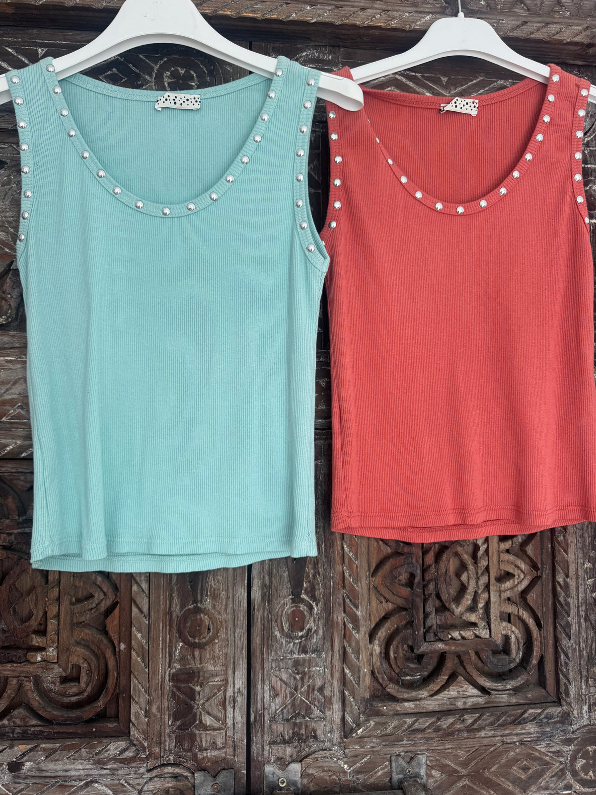 Tachas  | Top canelado