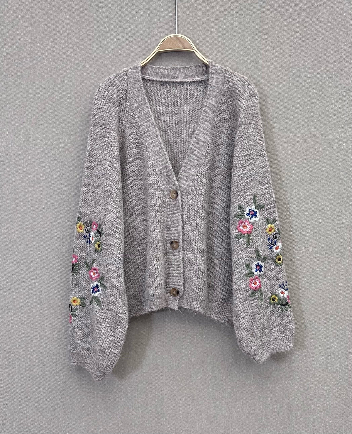 Nude garden  | casaco cardigan