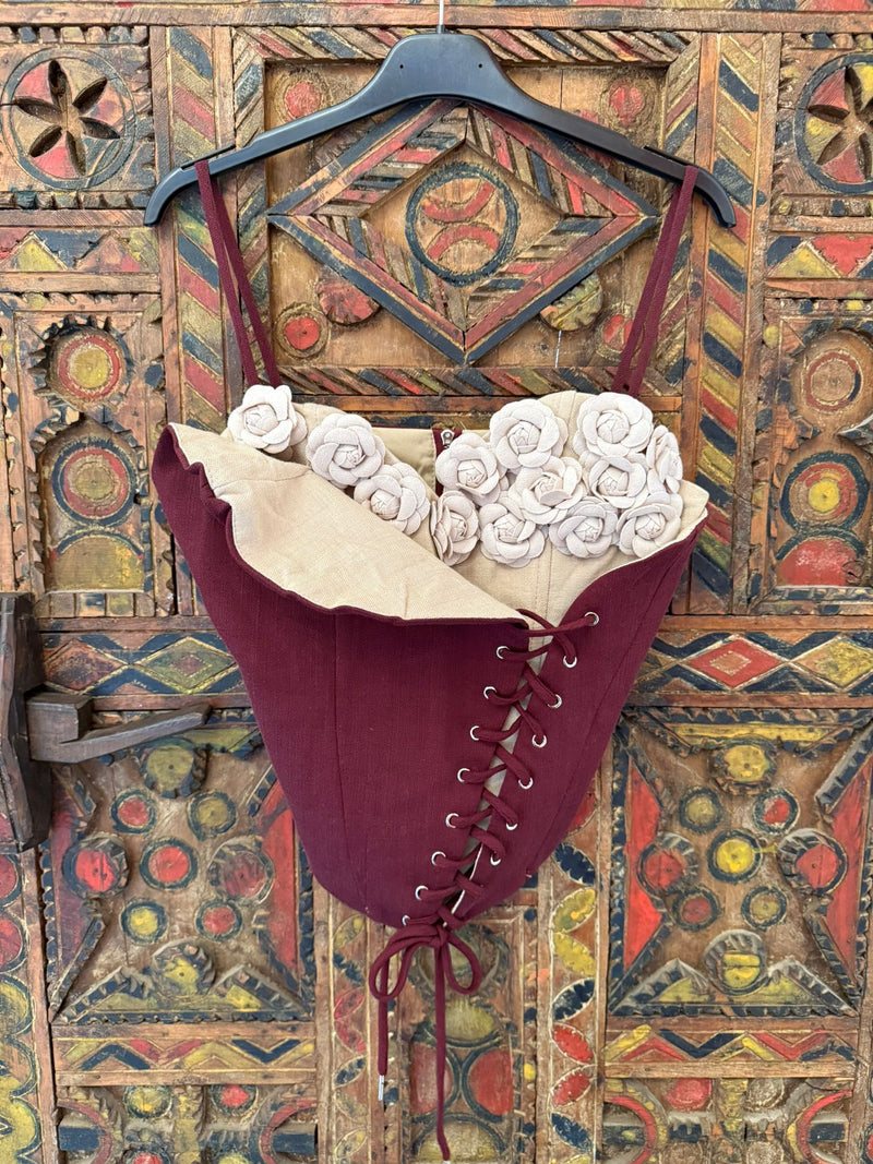 Belle |  top corpete