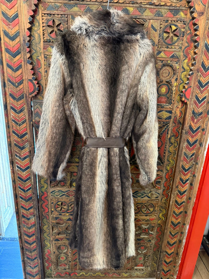 TE comporta | Sobretudo