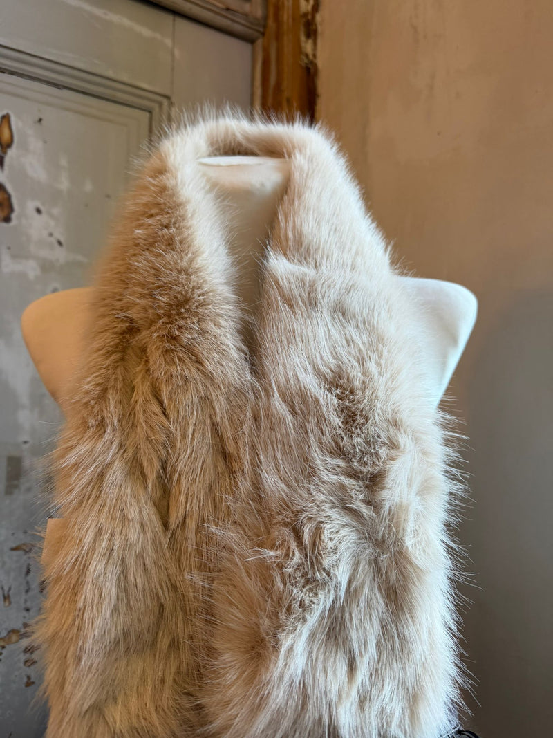 TE mostra | estola pelo